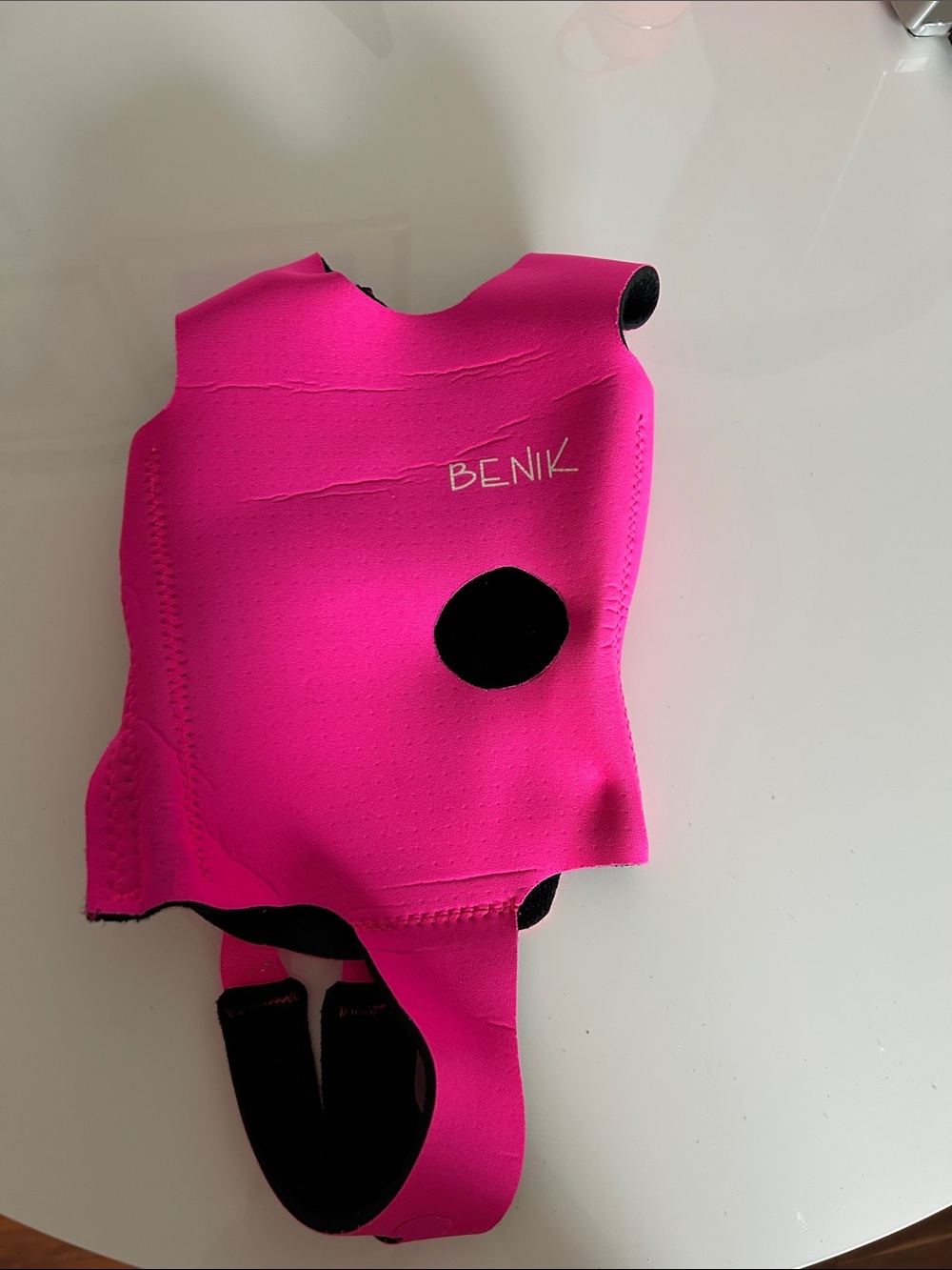 Toddler Hot Pink Neoprene Vest. Could fit 1-2 years  old toddler